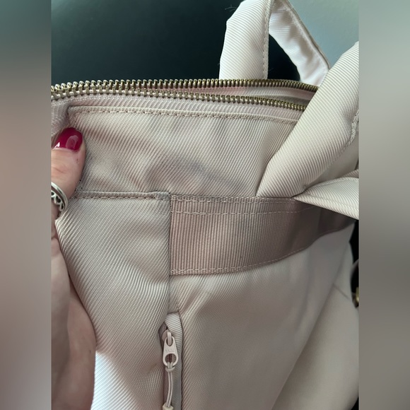 Lululemon City Adventurer Convertible Backpack 15L - Picture 10 of 16